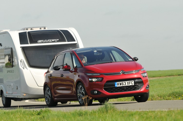 Citroen C4 Picasso 2007 (2007 - 2010) reviews, technical data, prices